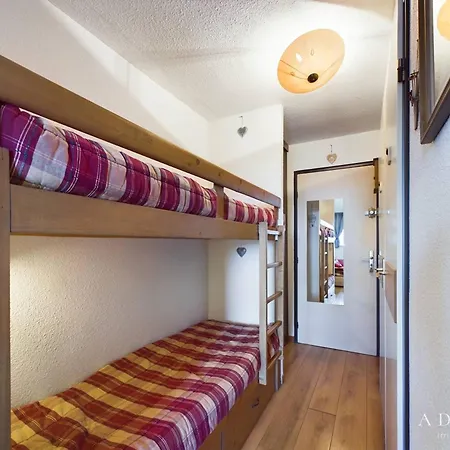 Sud 4 Pers, Balcon, A 50m Des Pistes Et 200m Des Commerces, Ideal Pour Familles - Fr-1-398-629 Appartement